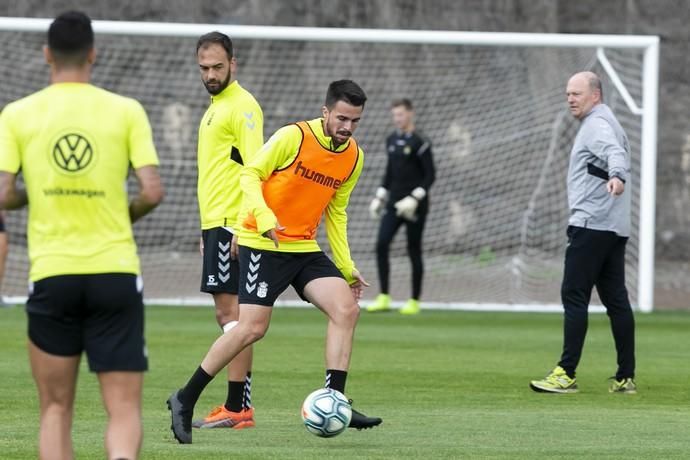 04.12.19. Las Palmas de Gran Canaria. Entrenamiento de la UD Las Palmas en Barranco Seco. Foto: Quique Curbelo  | 04/12/2019 | Fotógrafo: Quique Curbelo