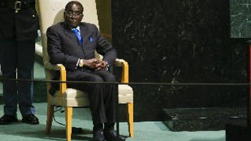 Mugabe ante la ONU: &quot;No somos gays&quot;