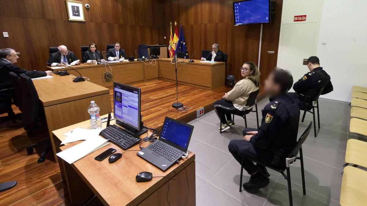 Lavinia M. I., este miércoles, en el banquillo de los acusados de la Audiencia Provincial de Zaragoza.