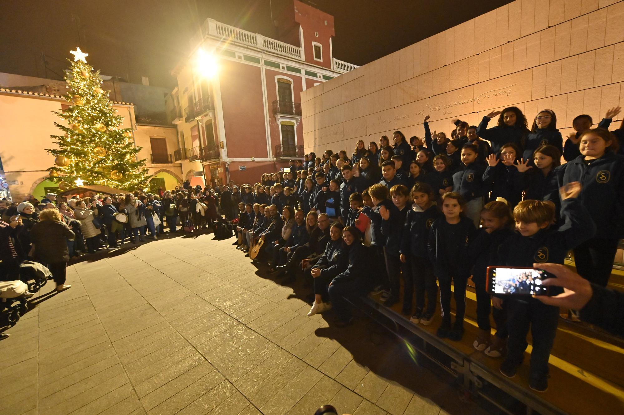 Encesa de las luces del árbol de Navidad de Vila-real