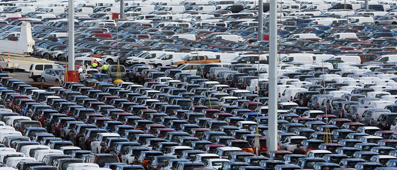 Coches de Stellantis en Bouzas.