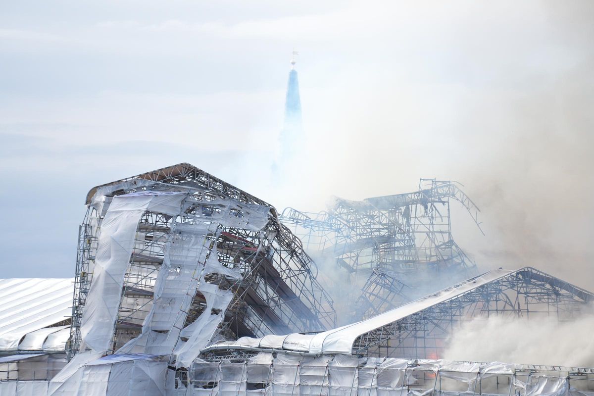 Fire hits historical Stock Exchange building in Copenhagen