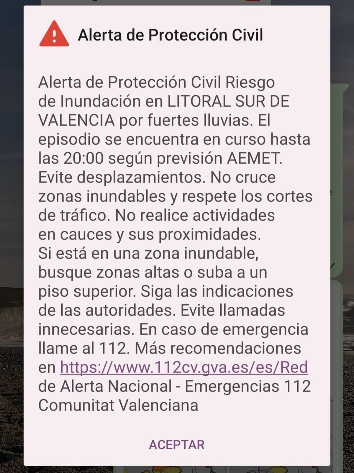 Mensaje enviado hoy por Emergencias a los vecinos de las zonas afectadas por el aviso rojo de lluvias.