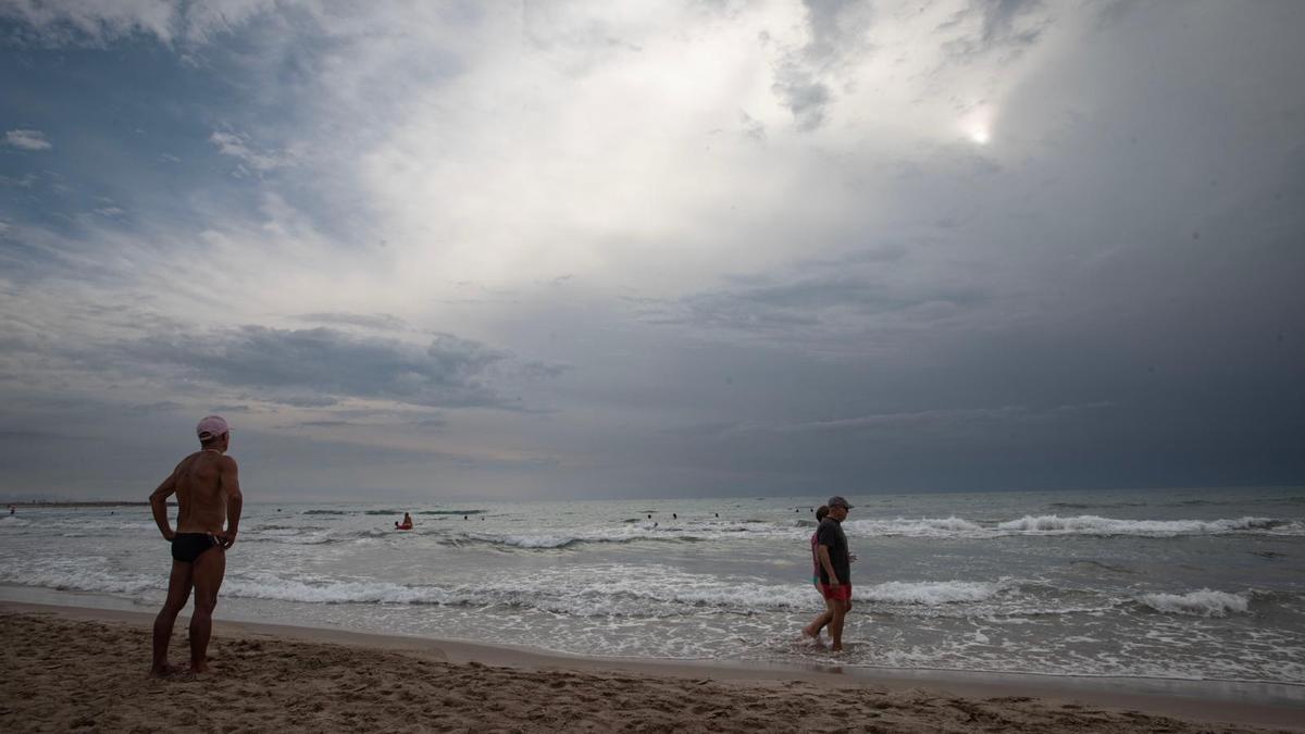 Imagen de una playa de la Comunitat Valenciana, este verano