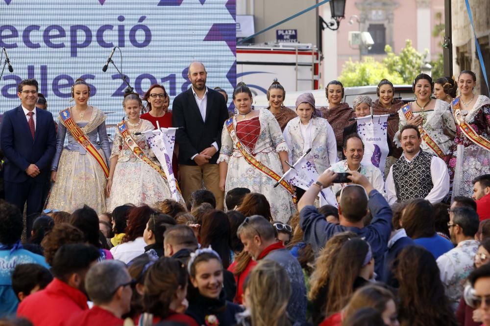 Entrega de estandartes de la Diputación a las Fallas