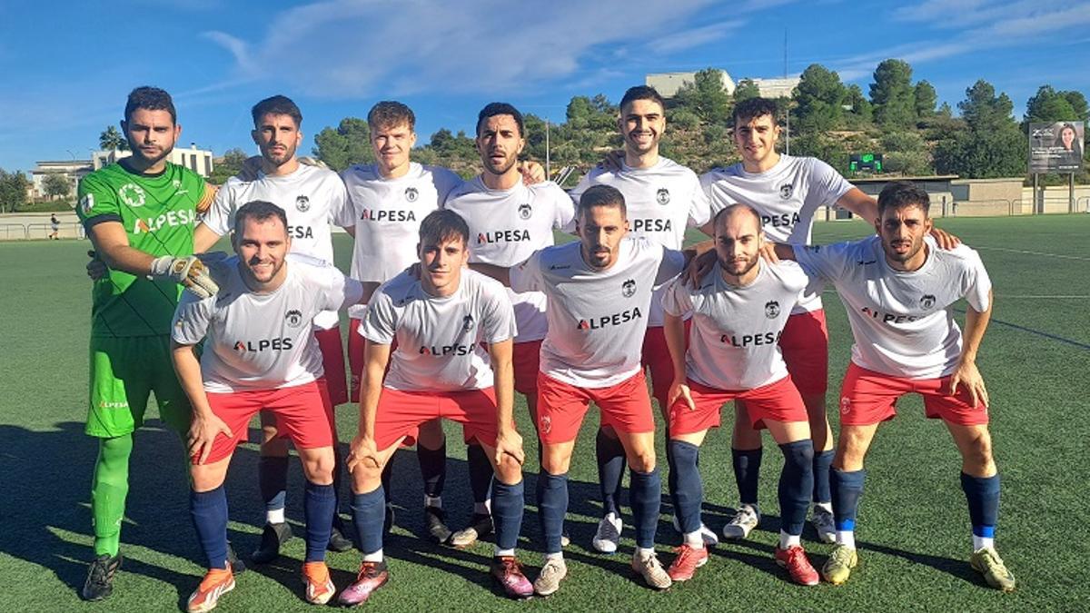 Once titular de la UE Tavernes en el último partido de liga