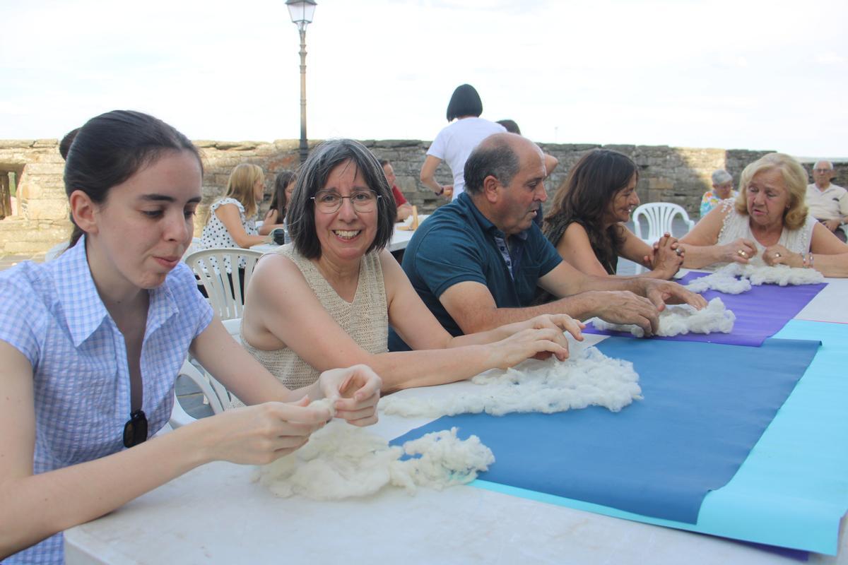 GALERÍA | Tejedoras en el Castillo de Puebla