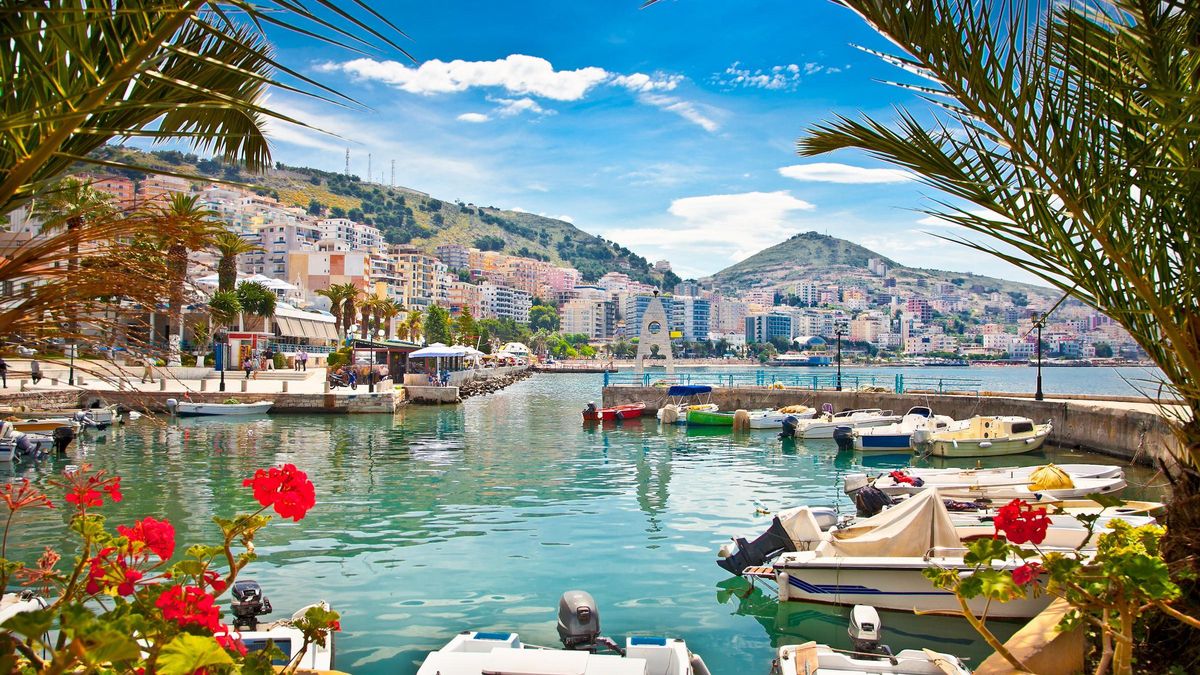 5 ciudades imprescindibles en el país más barato de Europa para viajar