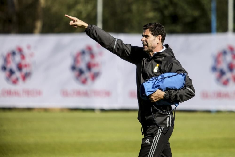 Entrenamiento del Real Oviedo en el Requexón