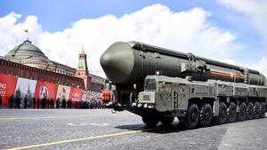 Un misil balístico intercontinental del Ejército ruso durante el desfile del Día de la Victoria, el 9 de mayo de 2022 en Moscú.