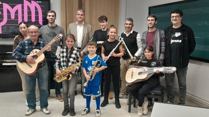 La Escuela de Música de Toro amplía su haber de instrumentos