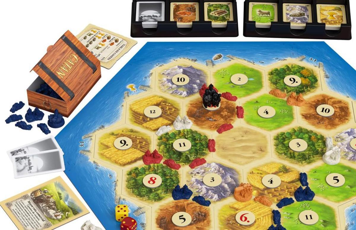 Catan, un juego de estrategia recomendado para grupos reducidos con ganas de partidas más largas. | DEVIR