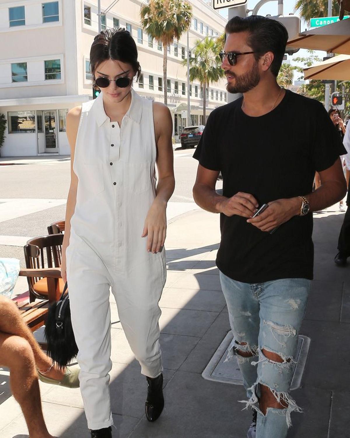 El look de Kendall Jenner y Scott Disick en Los Ángeles