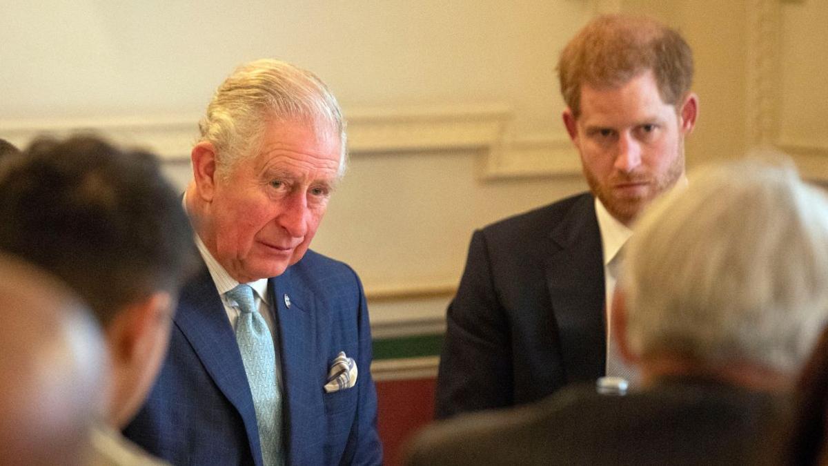 La razón por la que el príncipe Harry no verá al rey Carlos III en su viaje a Londres: este es su comunicado oficial