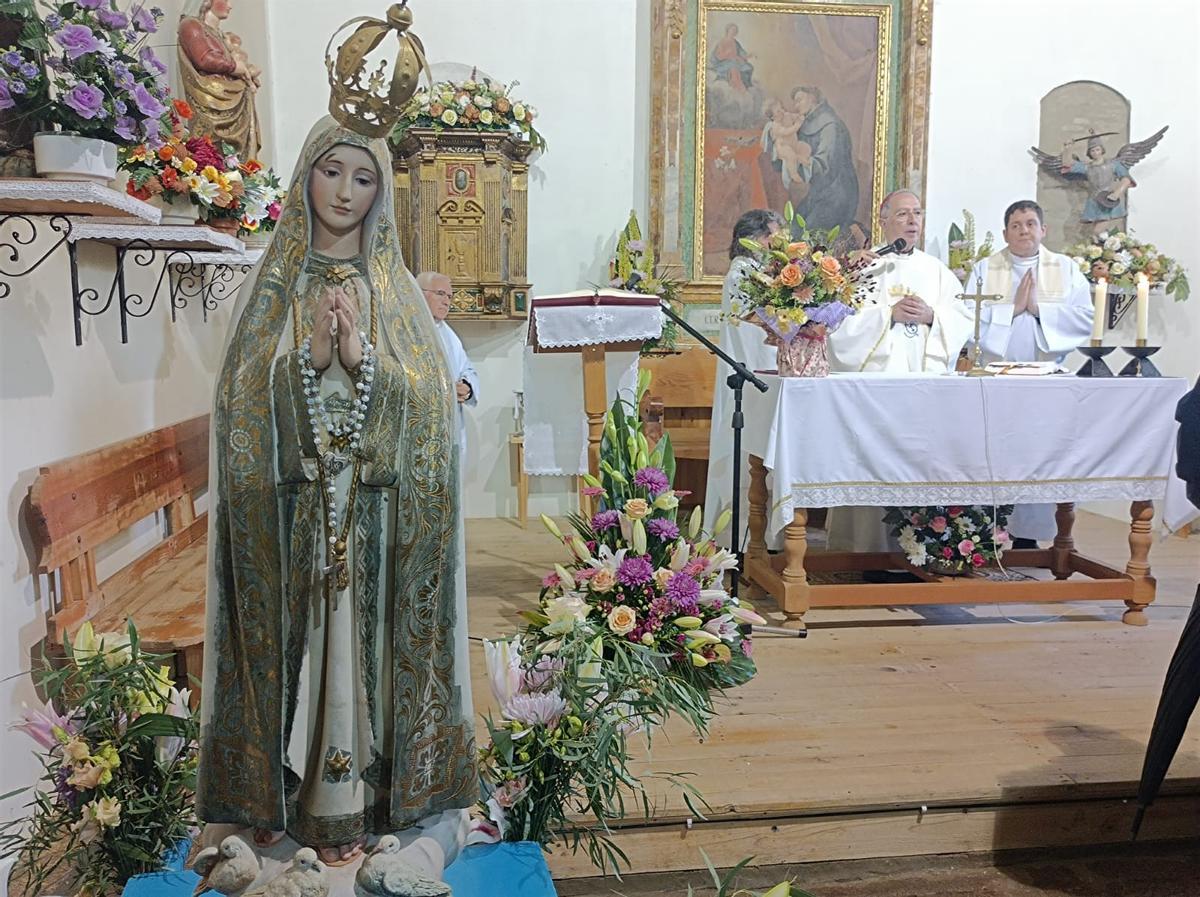 La romeria de la Virgen de Fátima en Fradellos: una devoción en auge desde 1976 La romeria de la Virgen de Fátima en Fradellos: una devoción en auge desde 1976