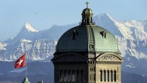 Imagen del Parlamento suizo desde el aire.