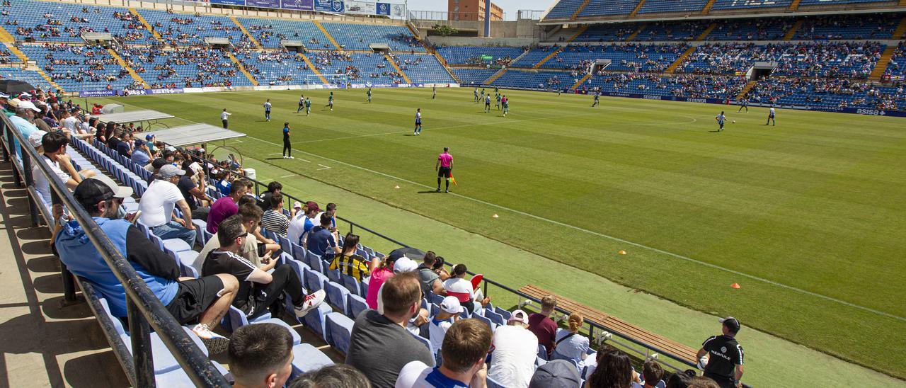 Panorámica de las gradas del José Rico Pérez durante el Hércules-Marchamalo de la última jornada de Liga.