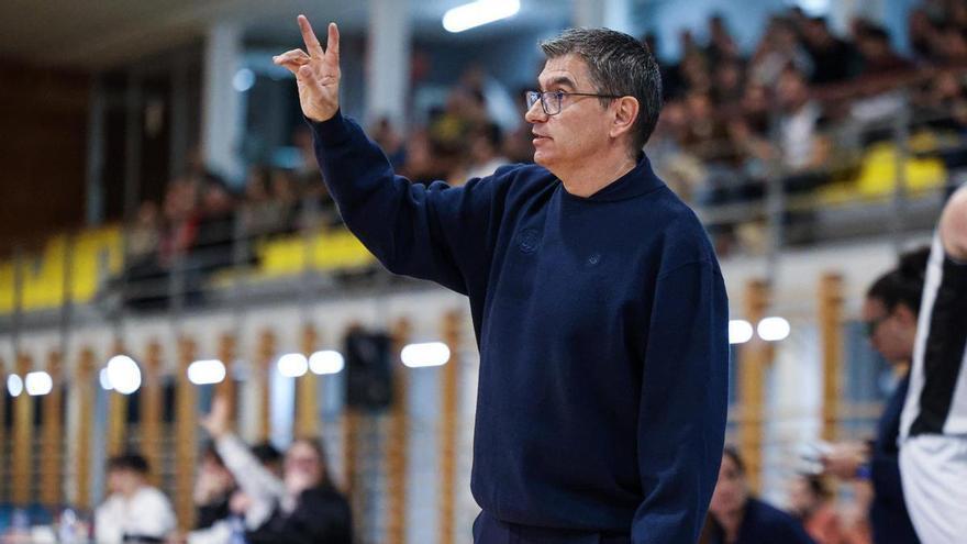 Josep Maria Berrocal y el Class Bàsquet Sant Antoni separan sus caminos