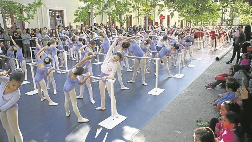 La danza inunda las calles