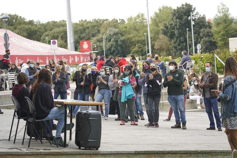 Concentració a la UdG per a la readmissió de la investigadora que va denunciar discriminació laboral