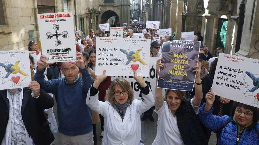 Participantes en la manifestación de ayer en Santiago. // Xoán Álvarez