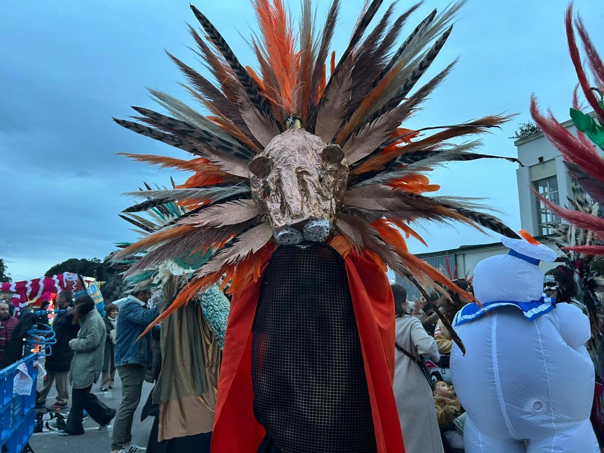 El Carnaval llena Ribadesella hasta los topes: las imágenes El Carnaval llena Ribadesella hasta los topes: las imágenes