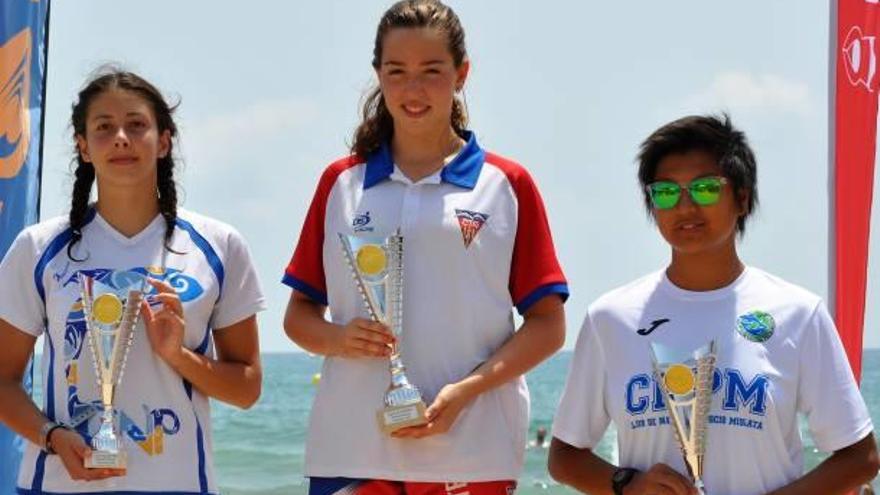 Queralt Velasco, del CN Minorisa, campiona infantil femenina