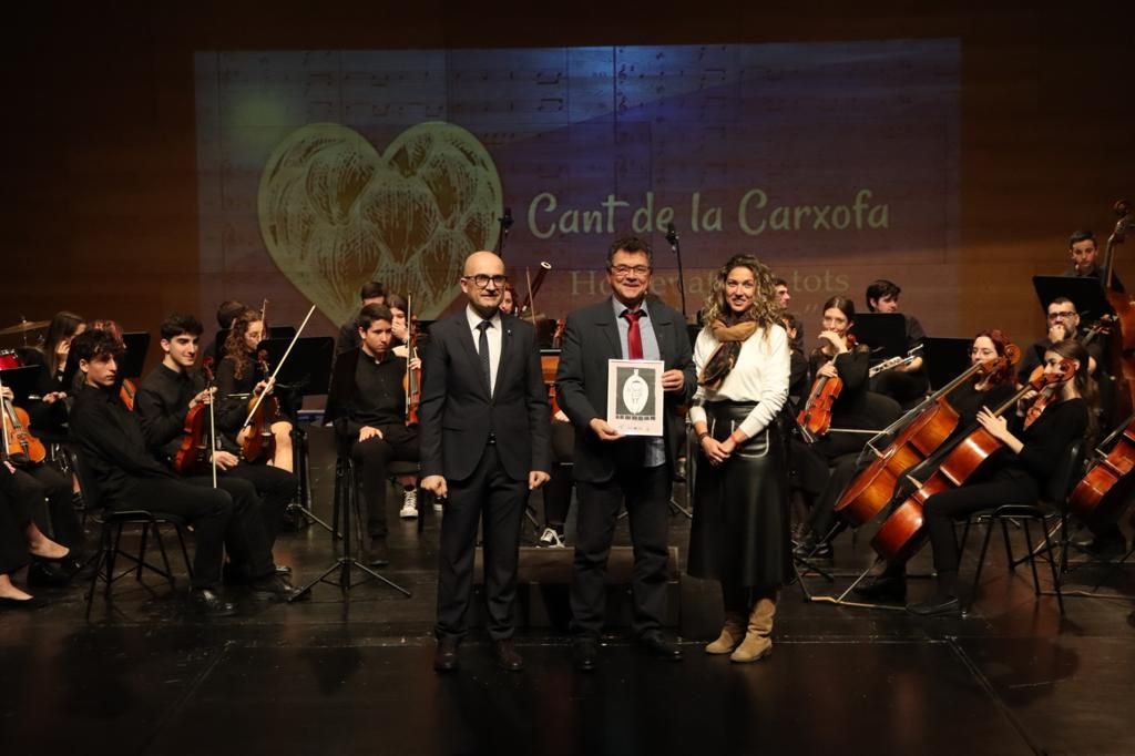 Acto de homenaje a los ángeles a lo largo de la historia.