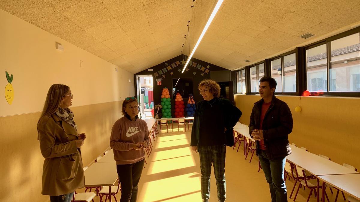 La alcaldesa Teresa Belmonte y los concejales Antonio Meseguer y Alejandra Moya visitan la instalación