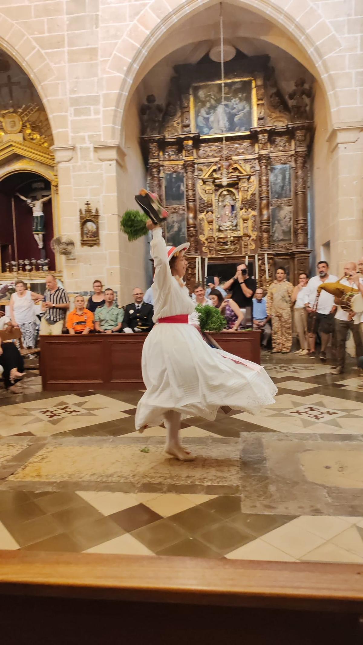 Las imágenes del baile de los Cossiers de Algaida