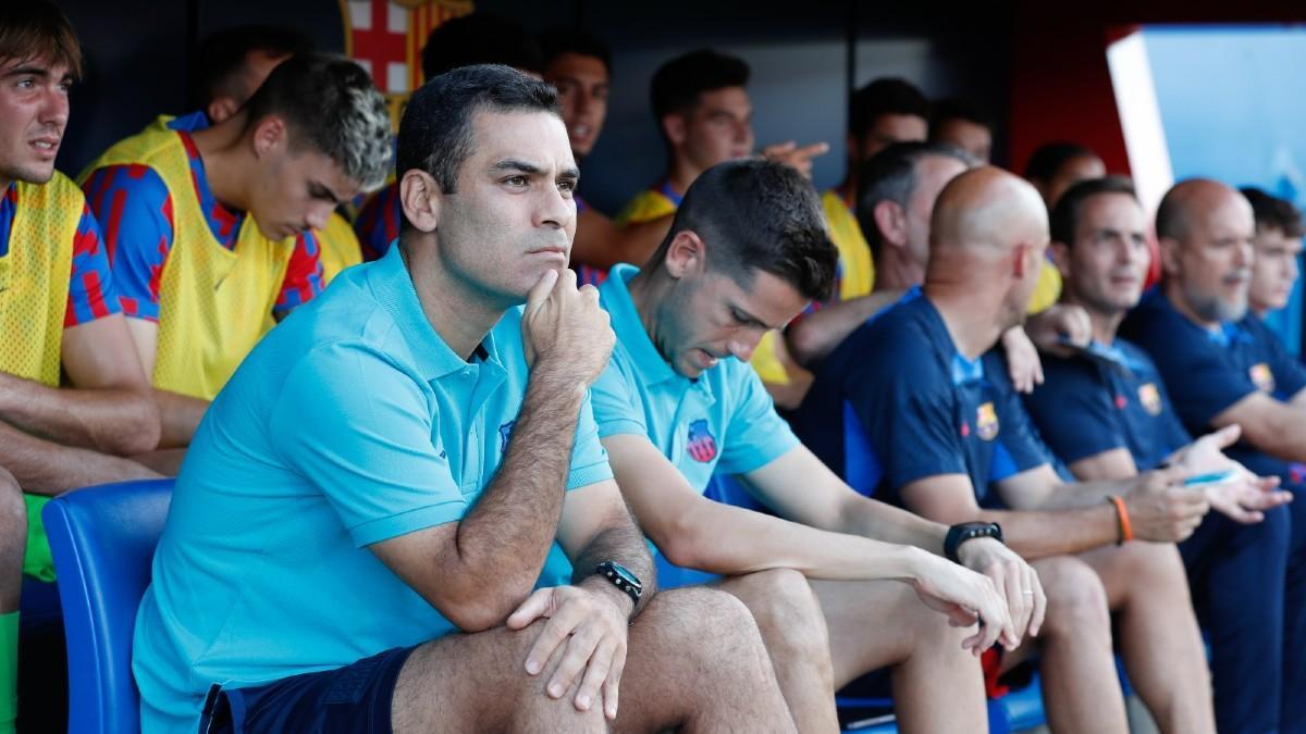 Rafa Márquez en el banquillo del Estadi Johan Cruyff en el amistoso frente al València Mestalla