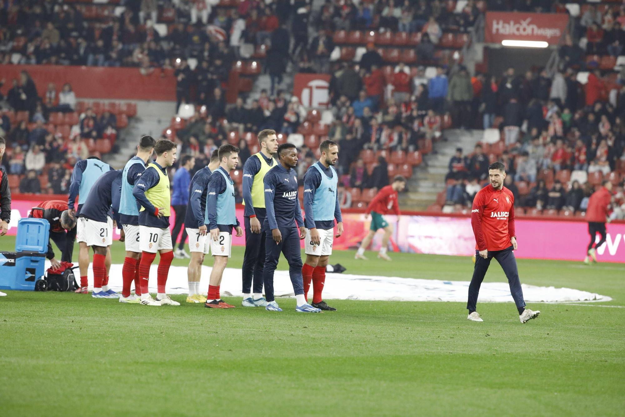 Así fue el partido entre el Sporting y el Racing de Ferrol