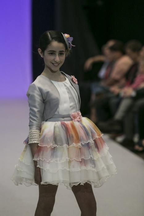 01/04/2017  MODA DISEÑO  desfile infantil y  en el stand de CMC  diseño personalizado de calzado