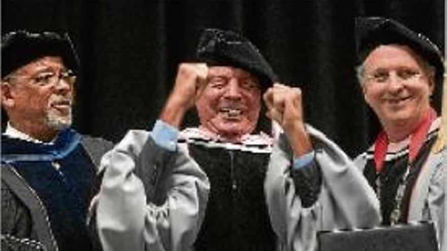 Julio Iglesias, &#039;honoris causa&#039; per la universitat de Berklee