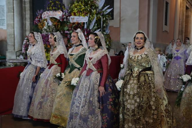 Todas las fotos de la ofrenda del 18 de marzo por la calle San Vicente hasta la 21:30 horas