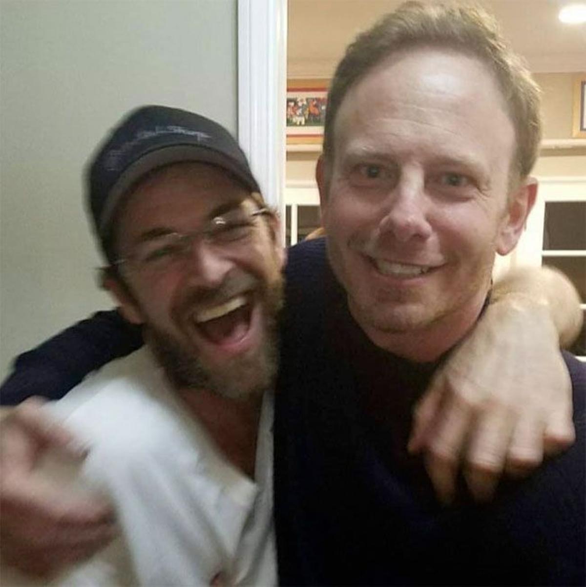 Ian Ziering se despide de Luke Perry, de 'Sensación de vivir' tras su muerte