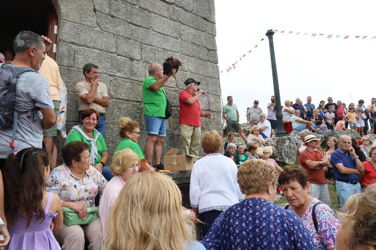 Monte Alba: una romería en el balcón de Vigo