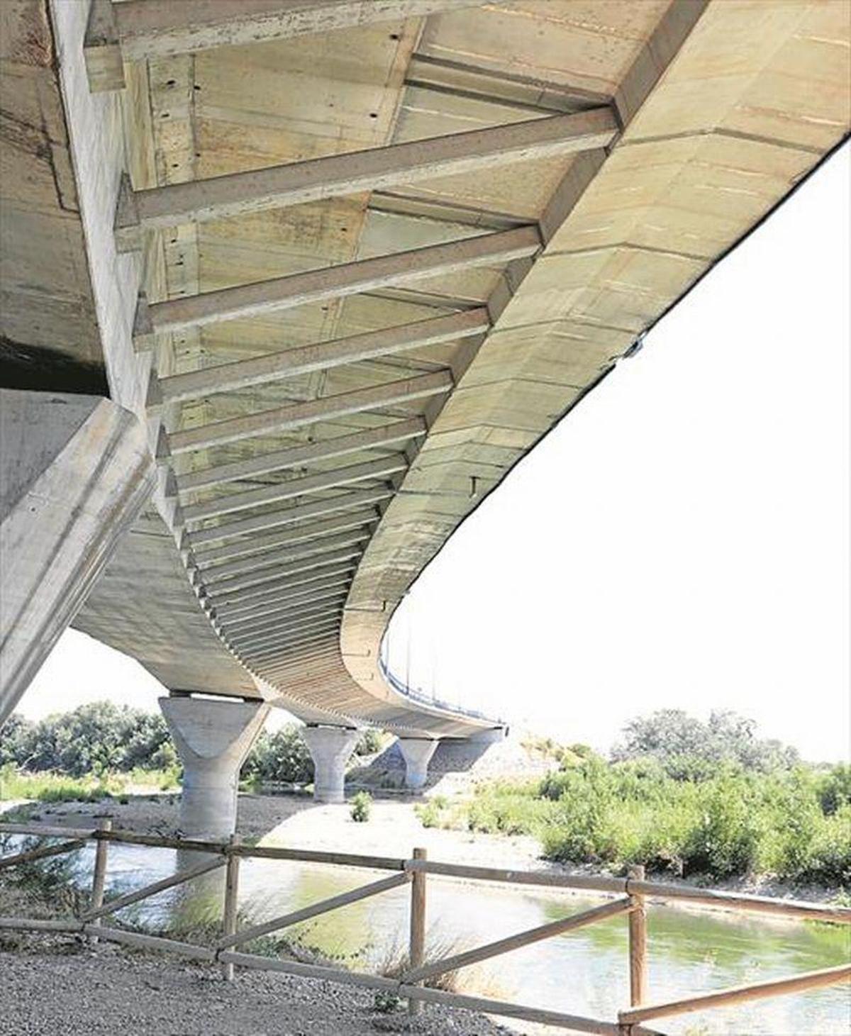 Z-40: una avenida más de alta capacidad