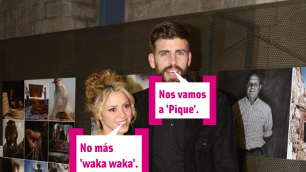 Shakira y Gerard Piqué posan en una exposición
