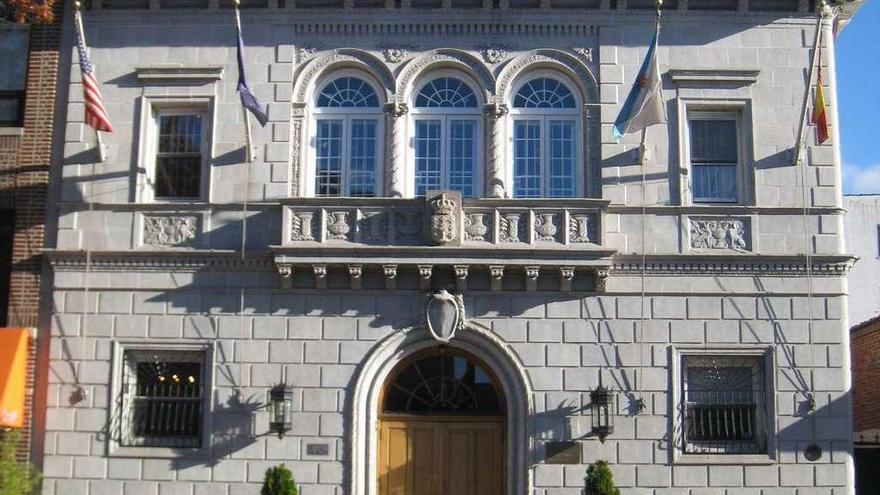 Fachada de la Casa de Galicia en Nueva York.