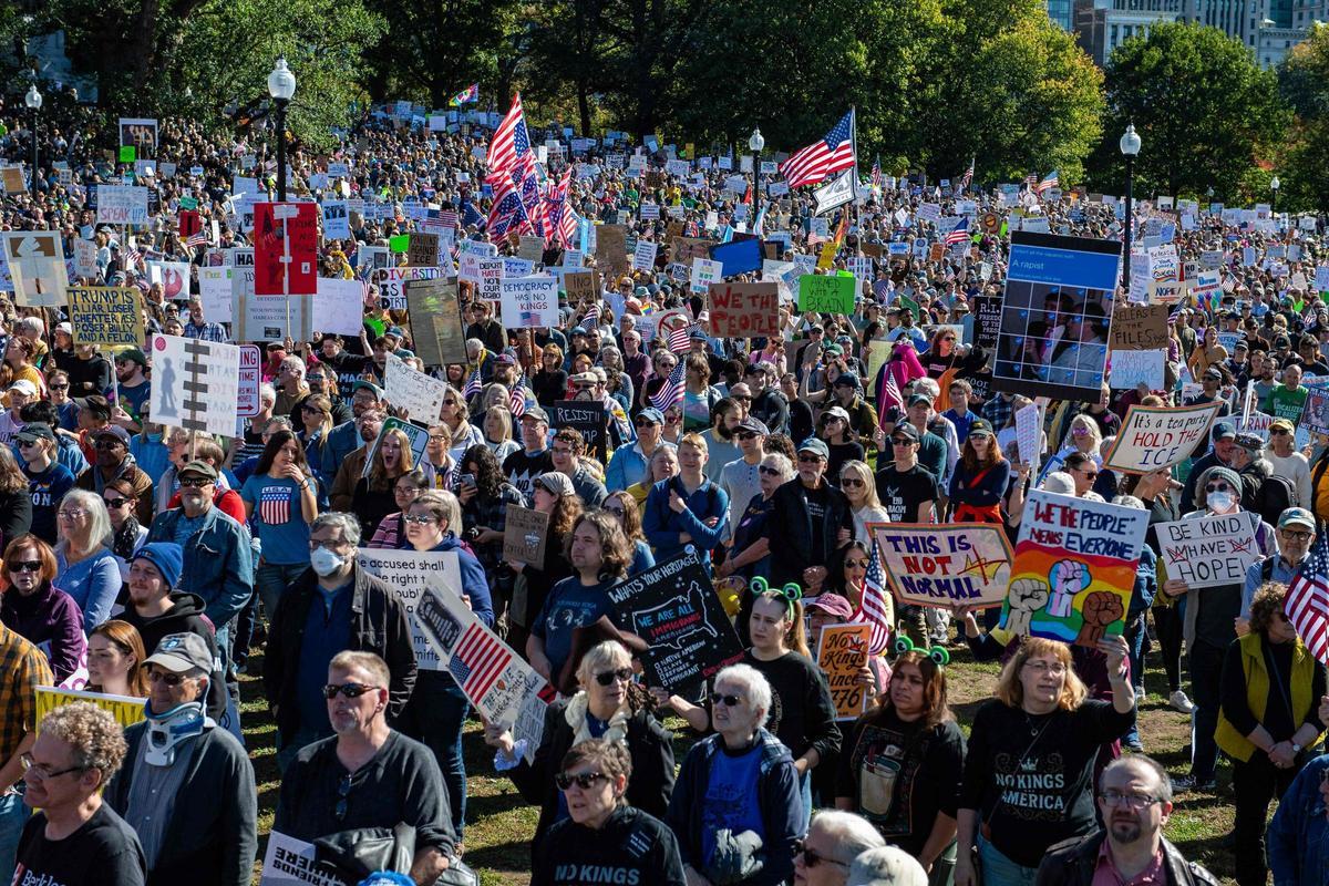 Miles de personas llenan las calles de EEUU en la protesta No Kings contra la Administración Trump