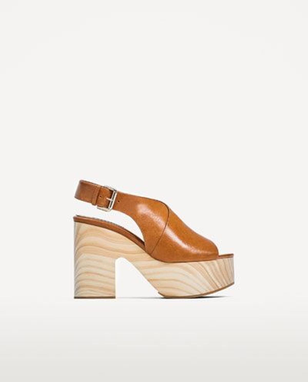 Sandalias con tacón de madera