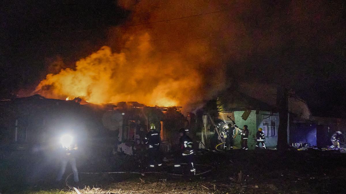 Un ataque ruso con drones mata a cuatro personas en Járkov, Ucrania