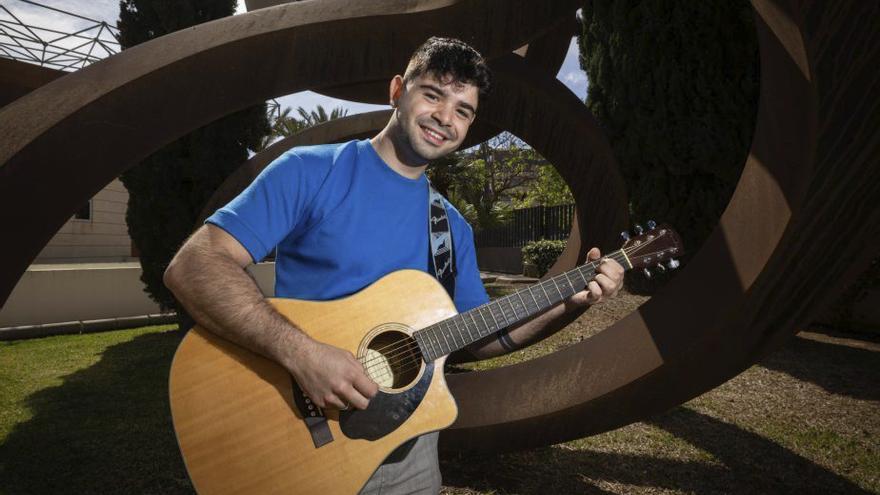 Juanjele pone el acento ibicenco a una variada agenda musical