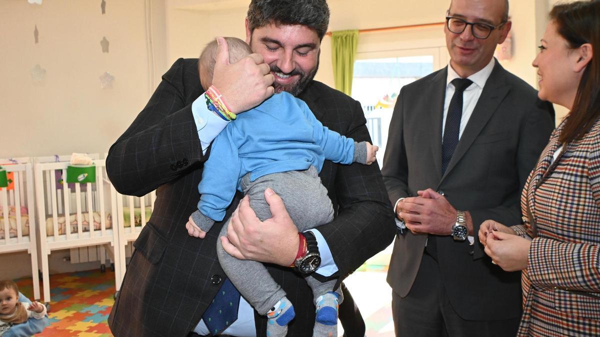 Plazas Educación Infantil Murcia | Las 3.000 plazas gratuitas de 0 a 3 años en la Región se mantendrán en 2026