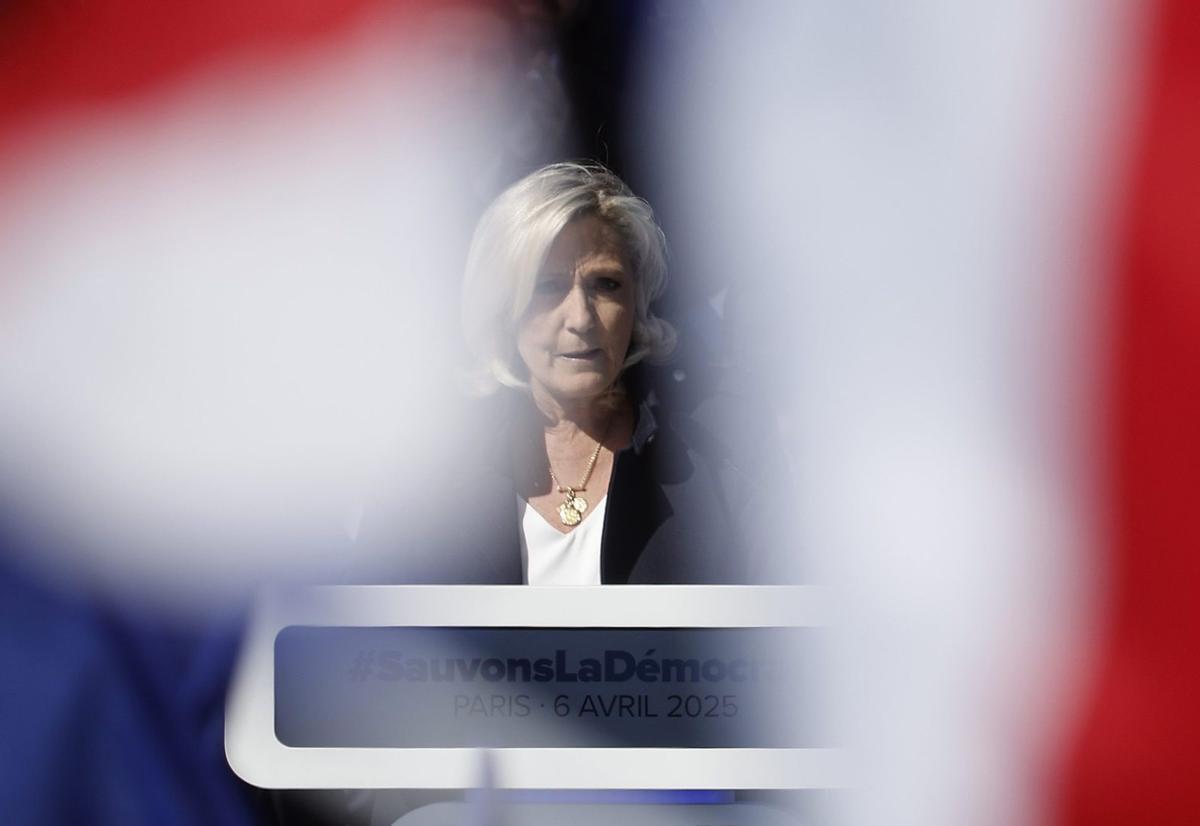 La ‘rentrée’ política a França mira a les eleccions del 2027 amb Le Pen al davant