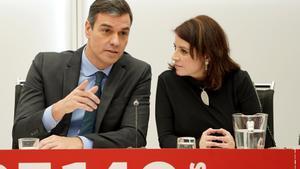  Pedro Sánchez y Adriana Lastra , durante una reunión de la Comisión Permanente de la Ejecutiva Federal en Ferraz.