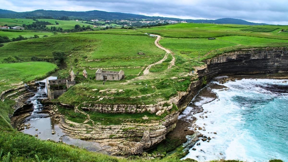 Paisaje de la costa de Cantabria