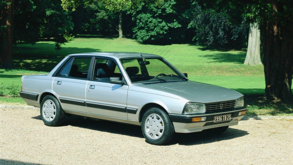 Peugeot 505.