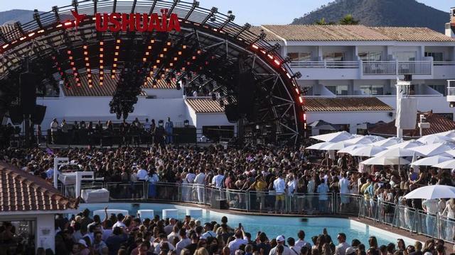 Apertura del Usuhaïa el pasado domingo 26 de abril. | TONI ESCOBAR